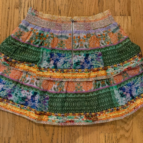 Alice + Olivia Jojo tiered Mini Skirt, floral🌺multicolored size 6 NWT✨ - Picture 8 of 8